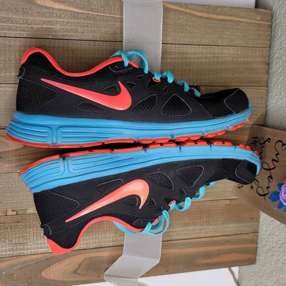 Nike Womens Revolution 2 Running Shoes Sz 8.5 - Picture 1 of 6